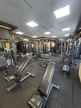 Máquina de gimnasio profesional
