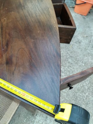 Escritorio de madera rinconera,,, marca  becara
