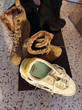 Botas Talla 38 Marrones y Negras