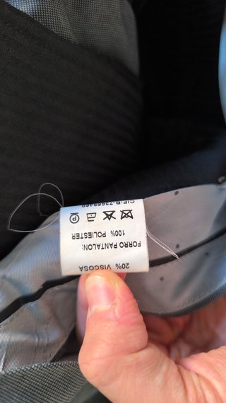 Traje de hombre gris