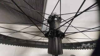 Ruota Shimano XTR in carbonio