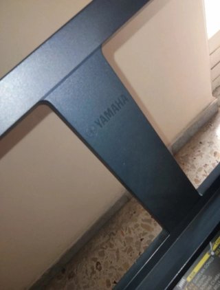 Tastiera digitale Yamaha PSR-F52