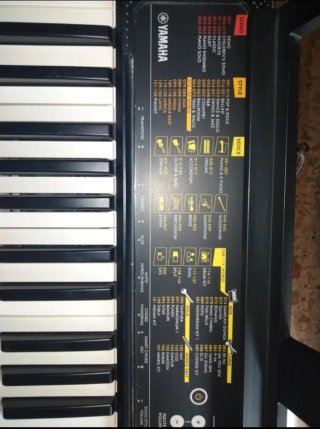 Tastiera digitale Yamaha PSR-F52
