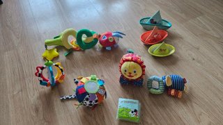 Lote juguetes bebé. Playgro, Lilliputiens...