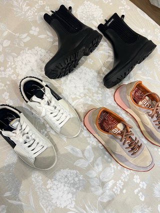 Lote 3 pares zapatillas y botines talla 36