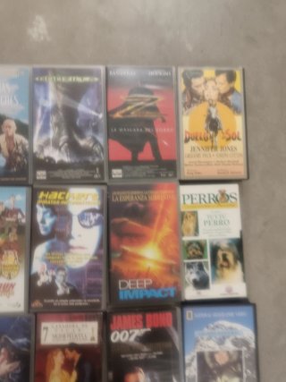 Lote 15 Películas VHS (Star Wars, 007, Hackers)