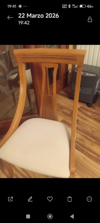 Mesa comedor extensible y 4 sillas madera