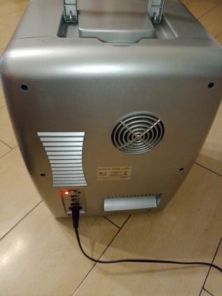 Mini nevera 12V/230W 15-16L