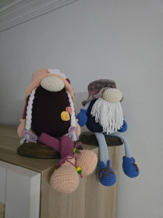 Coppia di Gnomi Amigurumi Fatti a Mano