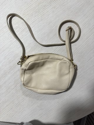 Bolso bandolera piel blanda auténtica blanca