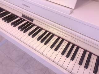 Piano Roland HP603 Blanco