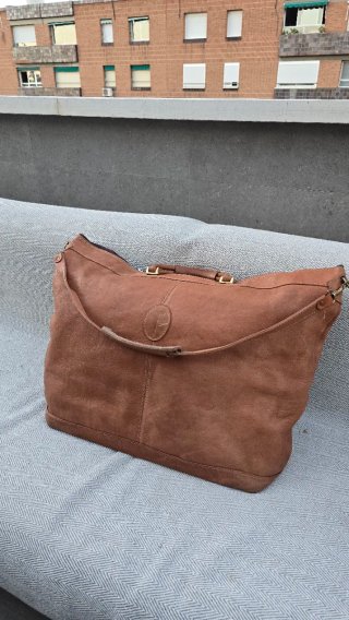 Bolsa de viaje de piel marrón