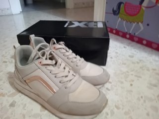 Sneakers sportive da donna Xti