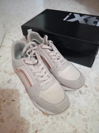 Sneakers sportive da donna Xti