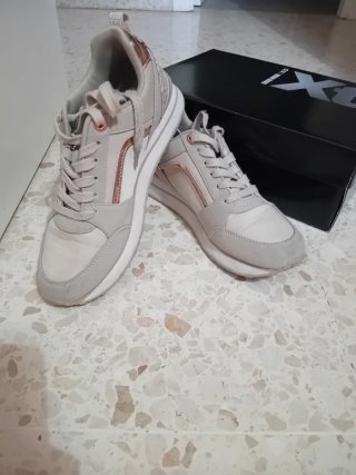 Sneakers sportive da donna Xti