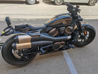 Harley-Davidson Sportster 1200 Negra