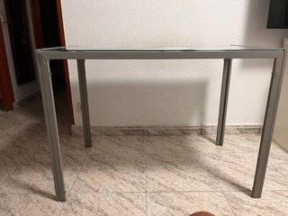 Mesa de comedor cristal y metal