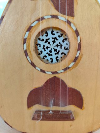Mini Laúd Árabe Madera Artesanal.Nuevo a estrenar.