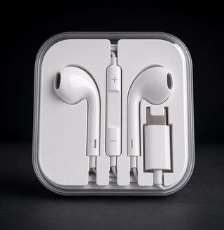 Auriculares Blancos conector usbc