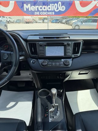 Toyota RAV4 2014