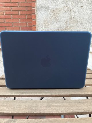 Apple MacBook Neo - LIKE NEW