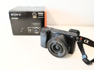 8.241 DISPAROS Sony Alpha 6400 con objetivo kit