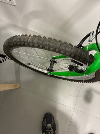 B-PRO 24 Bicicleta Montaña Verde junior