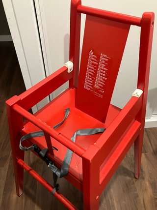 Trona Ikea roja madera
