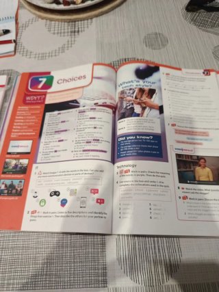 INFLUENCE TODAY 3 Student's book: libro de text...