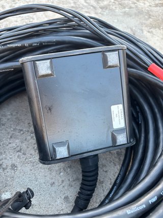 Cordial Multicore CYB C 8/4 30m 2 und, precio unit