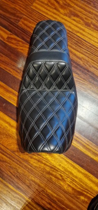 Asiento Harley Davidson Dyna Step-Up
