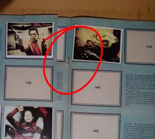 Álbum de cromos Galáctica y V lote
