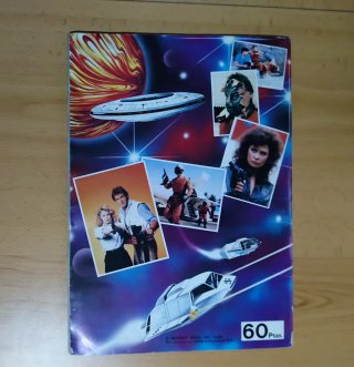 Álbum de cromos Galáctica y V lote