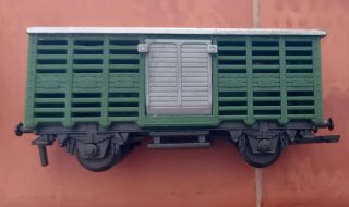 Tren Locomotora Verde marca NEW RAY