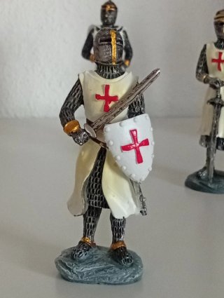 Figuras Caballeros Templarios Resina