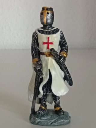 Figuras Caballeros Templarios Resina
