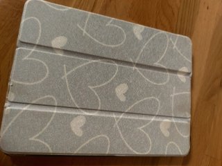 Funda iPad 9ª Gen Gris Corazones