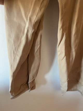 Blusa beige con botones