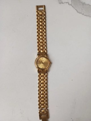 Reloj Citizen Quartz Oro Mujer