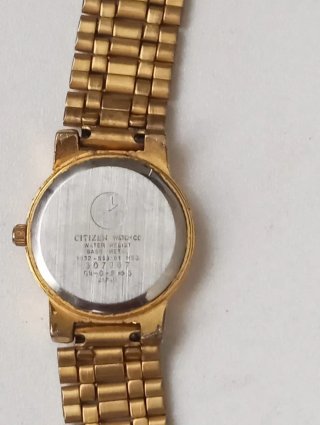 Reloj Citizen Quartz Oro Mujer