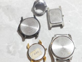 Lotto di 5 Orologi Vari per Riparazione