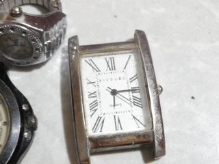 Lotto di 5 Orologi Vari per Riparazione
