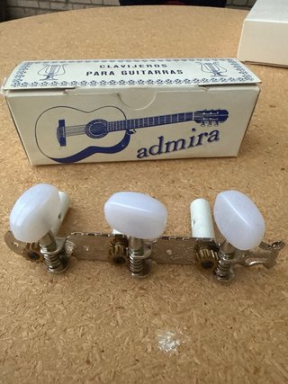 Clavijeros para guitarra