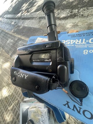 Sony Handycam CCD-TR45E Video 8