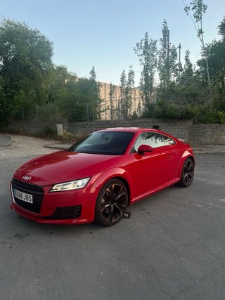 Audi TT 2015
