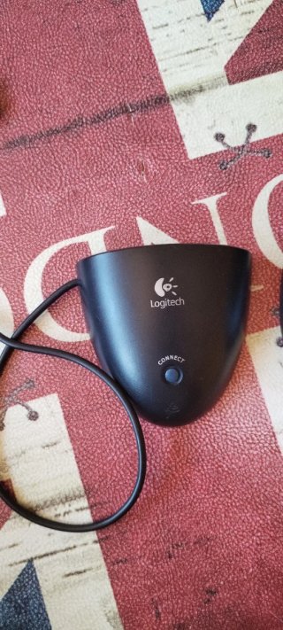 Ratón y receptor Logitech