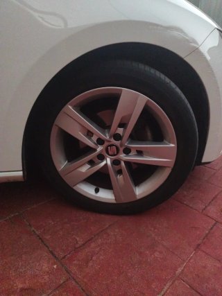 2 Llantas Seat Leon MK3 FR