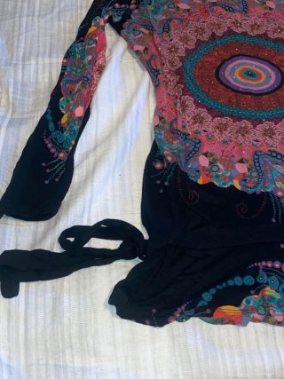 Camiseta Desigual manga larga estampada