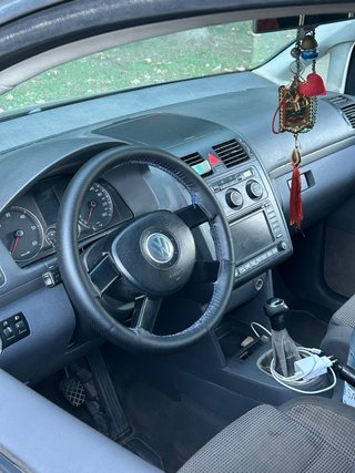 Volkswagen Touran 2004