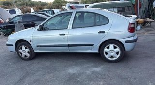 Renault 385946 bomba inyección 0460414988 megane i